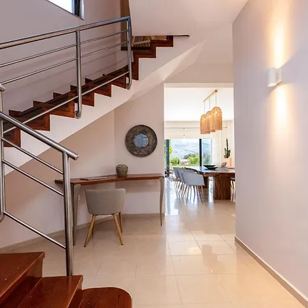 Artemisia Вилла *